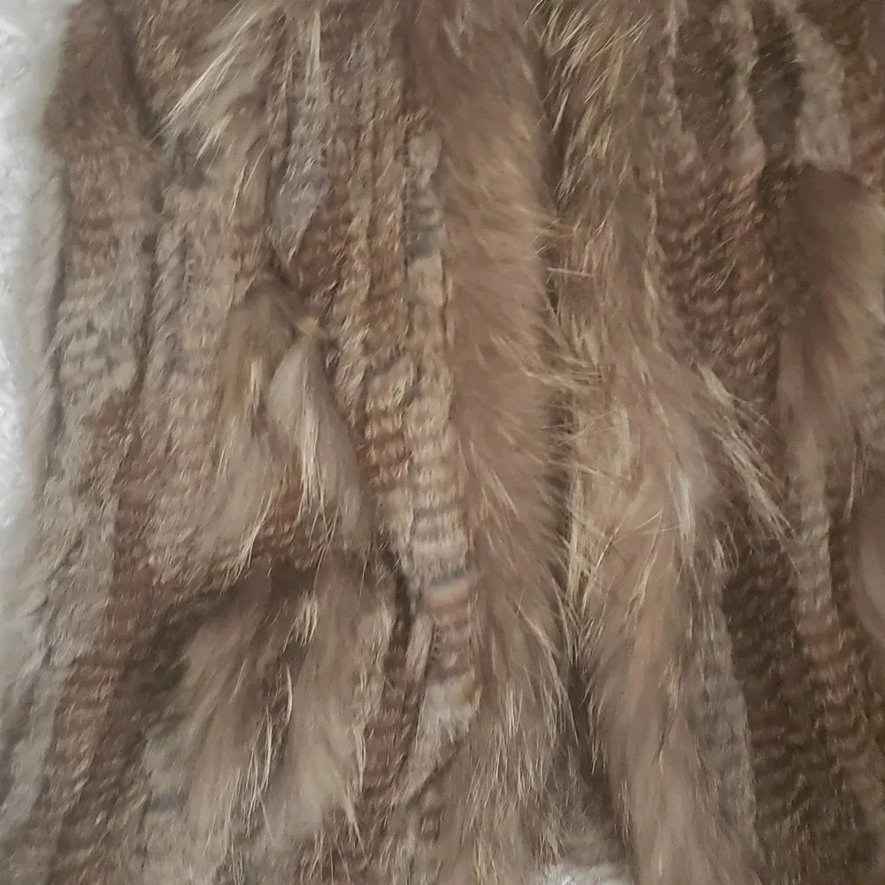 Love token rabbit/raccoon vest size L - Picture 3 of 7